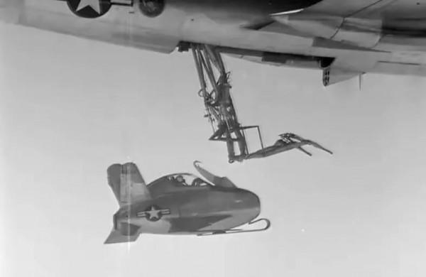 不服不行！100年前美國就造出了飛行航母