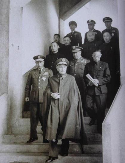 陸久之：湯恩伯身邊的地下黨，娶了蔣介石的養女，暴露後沒人敢抓