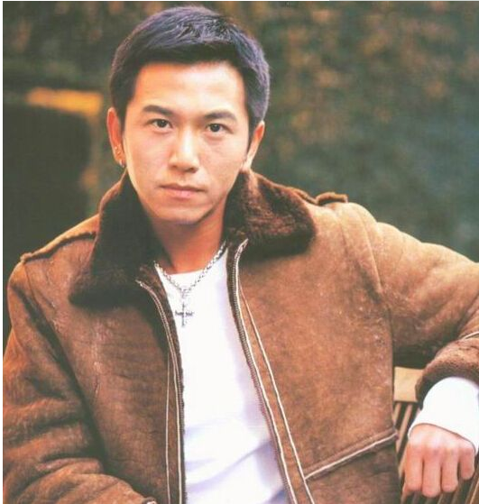 溫兆倫“毀滅史”,他的癖好,成為“溫嘉蓉”揮之不去的噩夢 溫兆倫“毀滅史”,他的癖好,成為“溫嘉蓉”揮之不去的噩夢