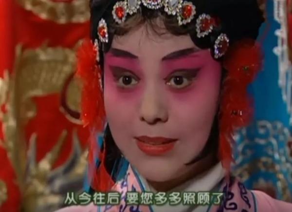 她是陸振華最寵愛的“九姨太”,一生囂張,卻為何結局悲涼? 她是陸振華最寵愛的“九姨太”,一生囂張,卻為何結局悲涼?