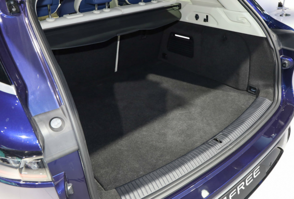 後生可畏！可油可電的嵐圖FREE到底真香在哪裡