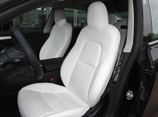 特斯拉又一“黑科技”曝光！用“鐳射”代替雨刷，真的能普及嗎？