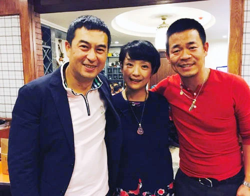 就算一首歌吃一輩子，也別怪他們臉皮厚，遇上這種機會你也能爆紅