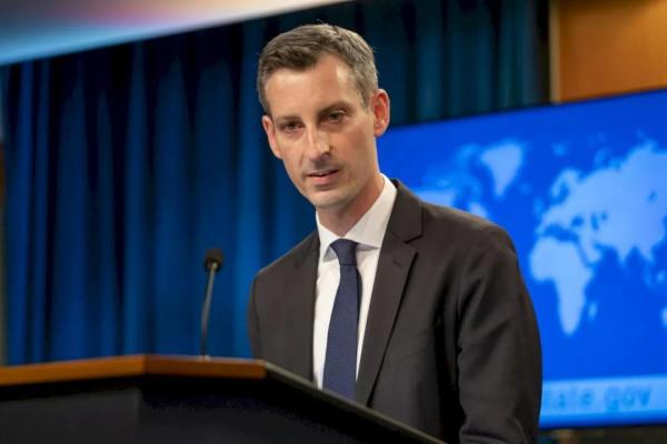 11月5日,日本要求中方公開核彈數;美呼籲中國籤“不平等條約” 11月5日,日本要求中方公開核彈數;美呼籲中國籤“不平等條約”