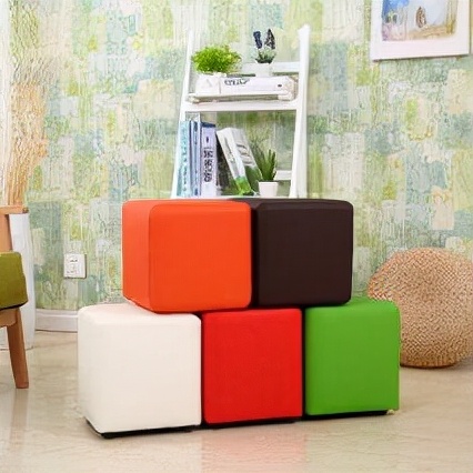 建議：鞋子別再往門口堆了，瞧瞧深圳人的做法，美觀整潔不佔地方