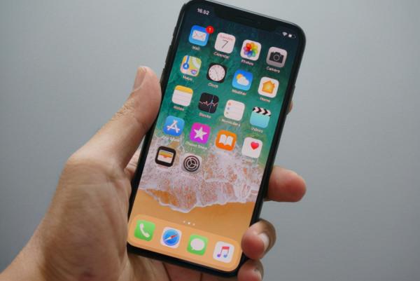 對於手機電量的焦慮,怎樣才能順利解決? 對於手機電量的焦慮,怎樣才能順利解決?