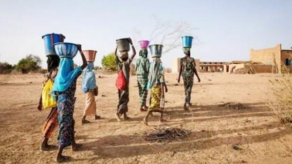 28年前中國姑娘遠嫁非洲黑人，從父母反對到中尼斷交，終修成正果