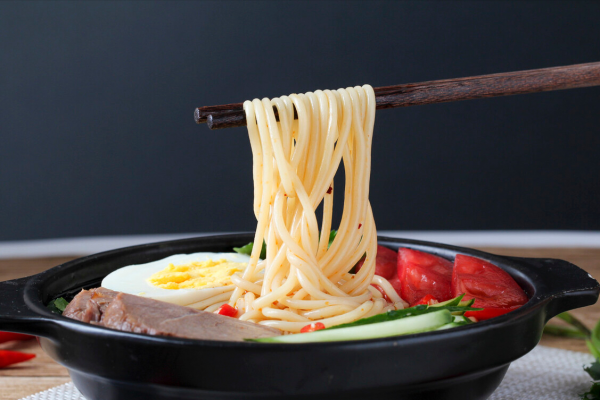 我國&OpenCurlyDoubleQuote;備受爭議&rdquo;的3碗麵，本地人天天吃都不膩，卻遭外地人吐槽