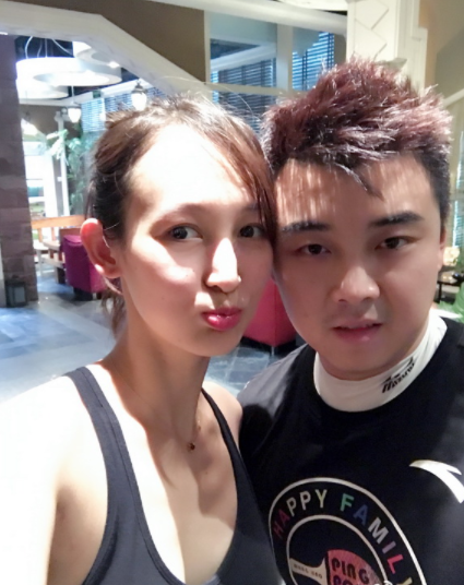 “乒乓冠軍”王皓：30歲娶美妻，32歲面臨婚姻危機，他如何化解？