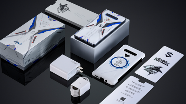 遊戲手機榜單更新，黑鯊、紅魔誰更勝一籌？