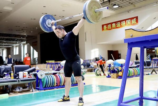 為巴黎奧運週期開好頭——國家舉重隊全力備戰世錦賽 為巴黎奧運週期開好頭——國家舉重隊全力備戰世錦賽