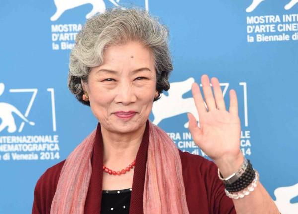 老戲骨呂中：22歲嫁小學同學，3個孩子事業有成，兒媳是國際影后