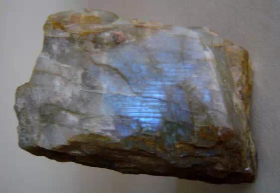 100種漂亮礦石，讓你大開眼界！還有鑑別方法哦