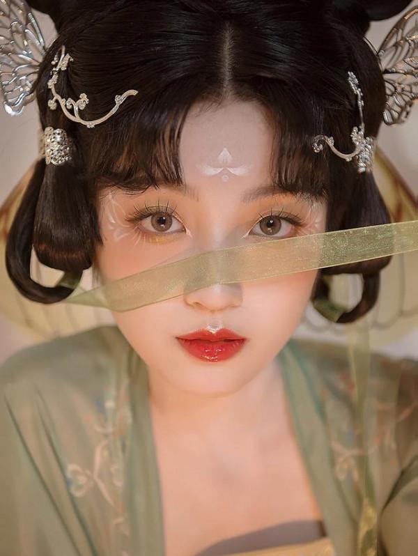 李煜寫在手帕上的一首悼亡詩，短短20字，卻思念至極、悲傷至極