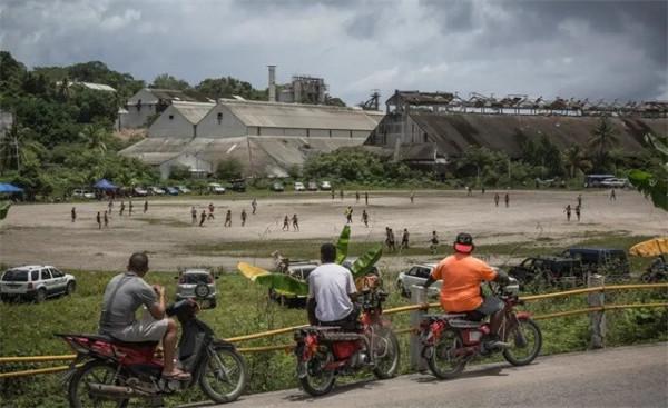 同為南太平洋島國，諾魯和萬那杜的差距為什麼愈來愈大？