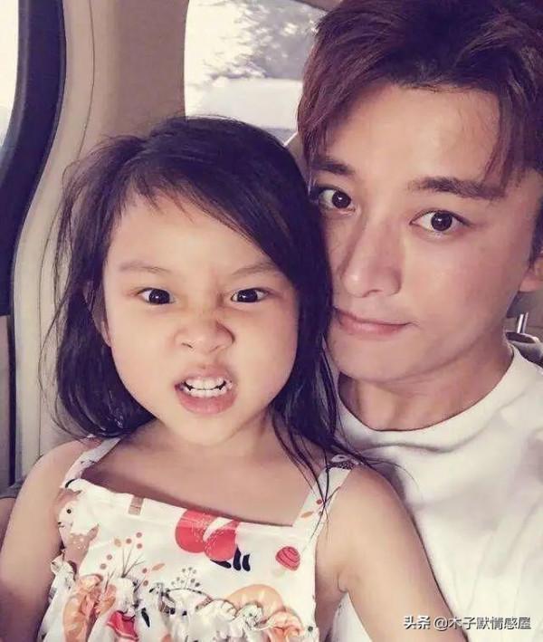 37歲結婚，39歲生下兒子，40歲生下女兒的安以軒，滿屏都是幸福