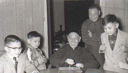 蔣介石之孫蔣孝勇，與他妻子方智怡的感情史