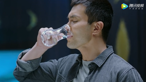 深夜收視破一！央視這部大劇一出，我被高偉光演的軍旅硬漢帥到了