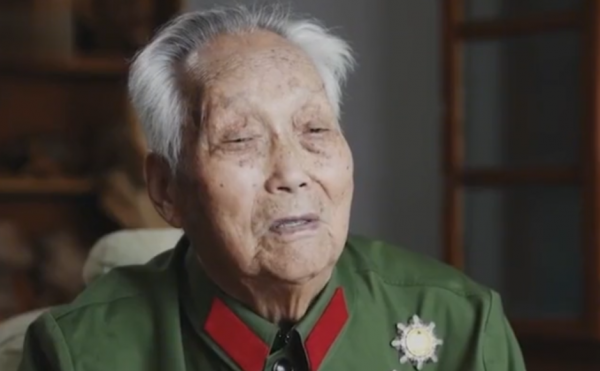 一戰消滅1000敵人&comma;晚年被抬進人民大會堂&comma;這名河北101歲老兵是誰