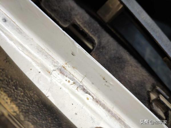 新車11萬的標緻308開六年只賣兩萬多,換下裙邊掉價這麼快? 新車11萬的標緻308開六年只賣兩萬多,換下裙邊掉價這麼快?