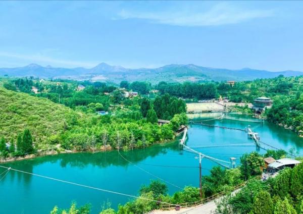 河南耗資4億的自然景區，號稱中原小灕江，門票60停車費僅10元