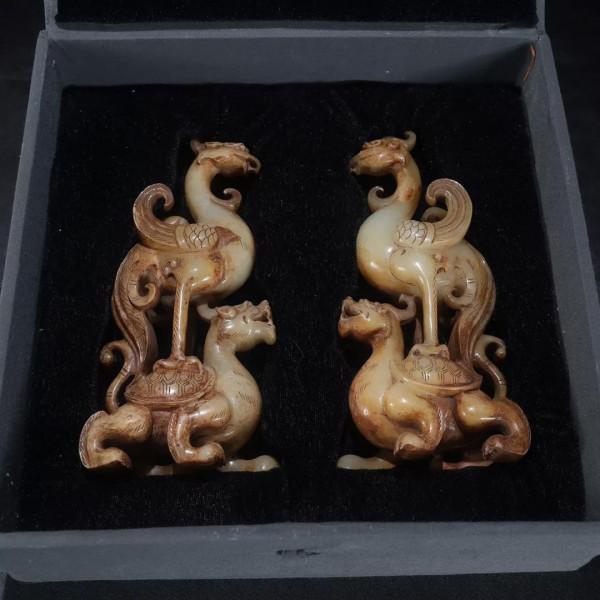 舊藏 高古玉 獨佔鰲頭 擺件單隻規格：高寬厚17*7.8*3.9cm 重430克