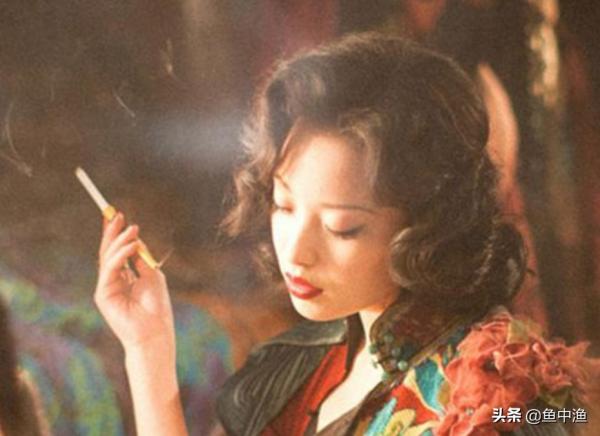 謀女郎倪妮辛酸上位史,深愛過兩位男神,卻依然孑然一身 謀女郎倪妮辛酸上位史,深愛過兩位男神,卻依然孑然一身