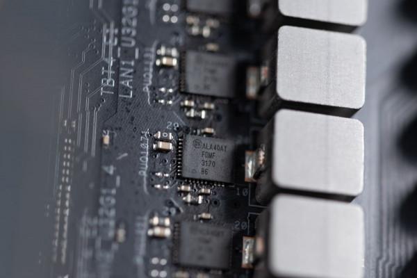 ProArt X570 CREATOR WIFI主機板評測：帶雷電介面的AMD創作者之選