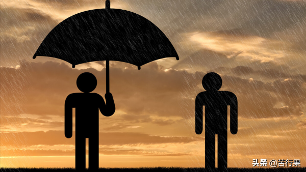 人生：與其作繭自縛，不如超越自我