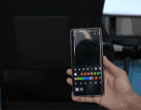 炫酷指數拉滿！這個電競椅竟然帶螢幕—傲風 機械大師Pro電競椅上手體驗