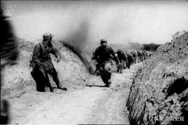 他生於河北，被戰士們稱為“霍閻王”，曾得到開國上將的讚譽