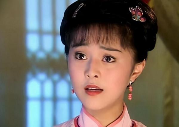 還珠：金鎖嫁給柳青後，為何連“誕4胎兒”，柳紅：都是被逼的