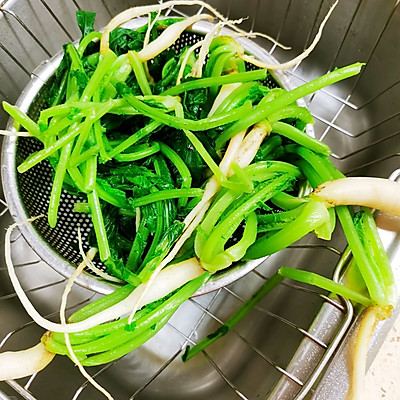 這道蘿蔔菜到底是誰發明的，我吃了半碗都不解饞