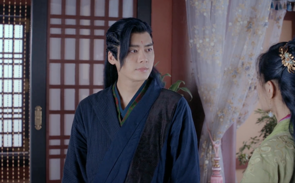 李易峰這些年拍戲的一個習慣表情，《鏡雙城》就是圓潤了啊