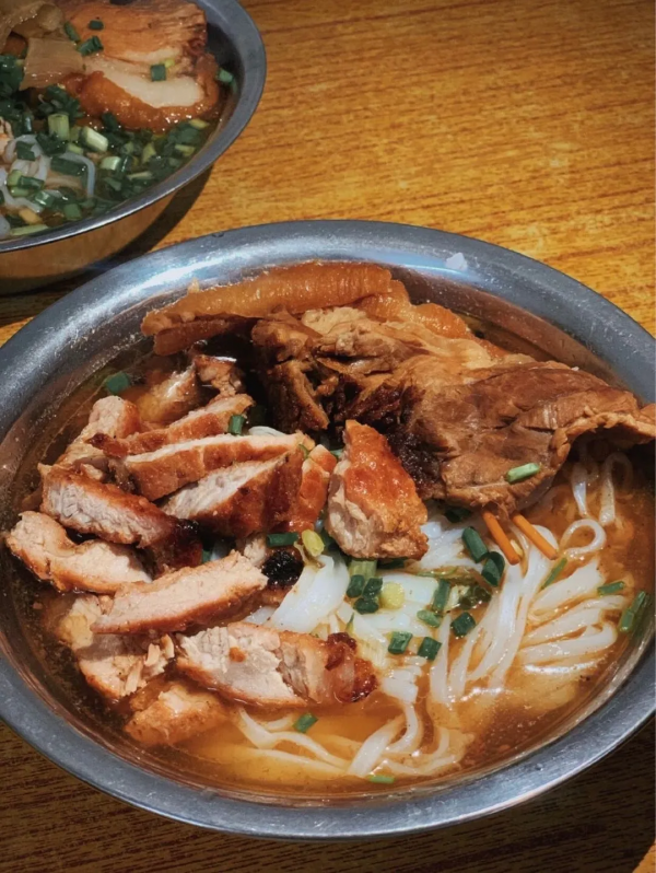 北海隔壁，廣西這座安逸老城！高鐵直達，嗦粉水果自由，早該火了