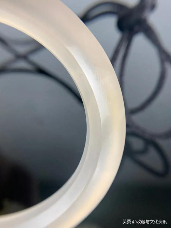 高古三才環配高古和田玉羊吊件鑑賞