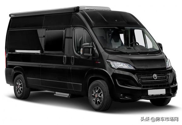 兩人使用進口菲亞特房車,旅居考驗動手能力,一個座位都可拼床 兩人使用進口菲亞特房車,旅居考驗動手能力,一個座位都可拼床