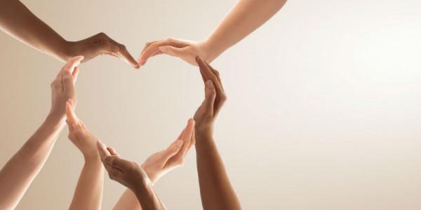 胡潤百富釋出全球世紀慈善家報告 榜首為捐贈總價值6700億元的印度人 國內馬化騰、馬雲、李嘉誠上榜前50 胡潤百富釋出全球世紀慈善家報告 榜首為捐贈總價值6700億元的印度人 國內馬化騰、馬雲、李嘉誠上榜前50