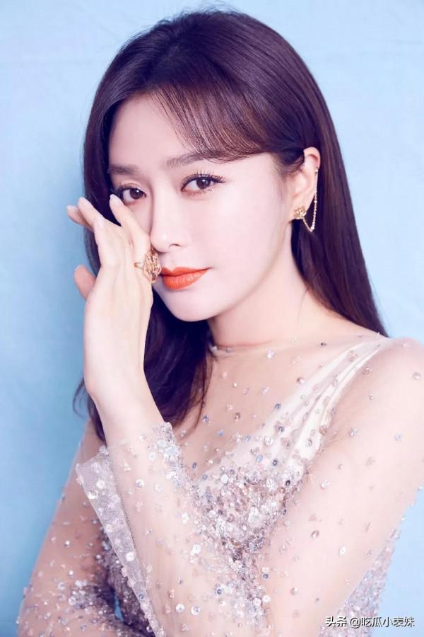 秦嵐，漂亮迷人，氣質優雅