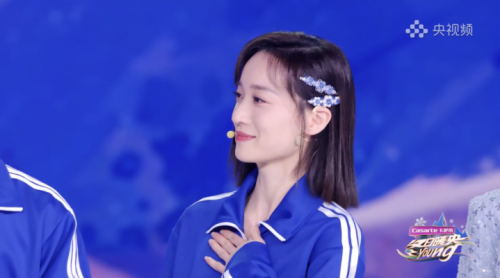 《冬日暖央young》央視白玫瑰魯念冰舞獨秀，完全沒看夠