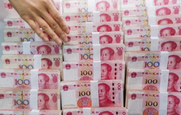 &OpenCurlyDoubleQuote;國門鉅貪&rdquo;受賄超1億，深陷賭博20年，乘專機至香港一夜輸400萬
