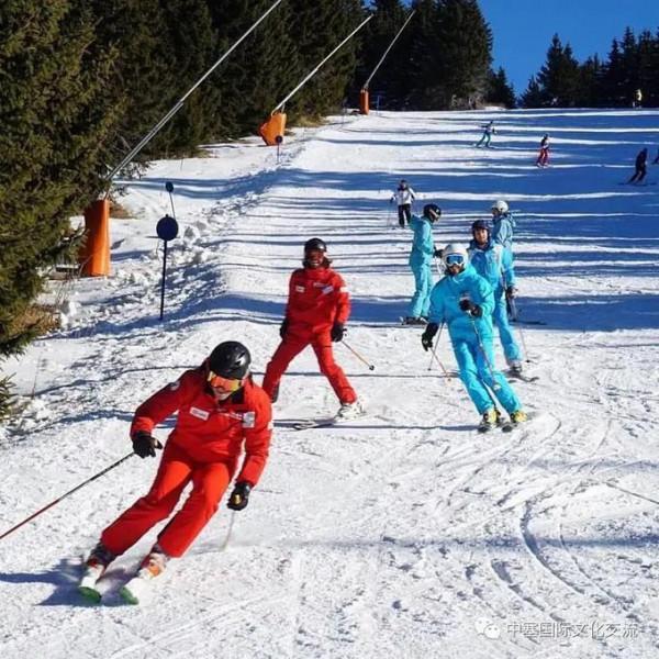 系列遊記 波、塞、黑篇（五）彈孔紀念碑和木頭城留下的印記