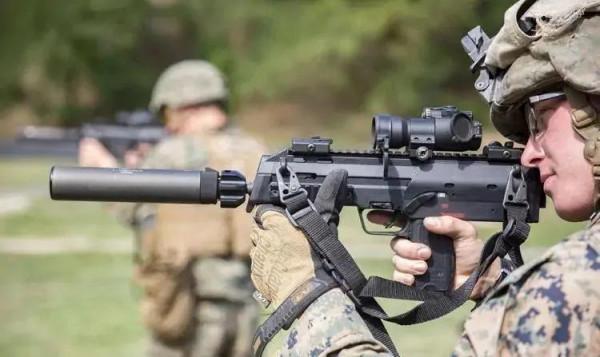 世界名槍：微衝之王，顏值就是戰鬥力