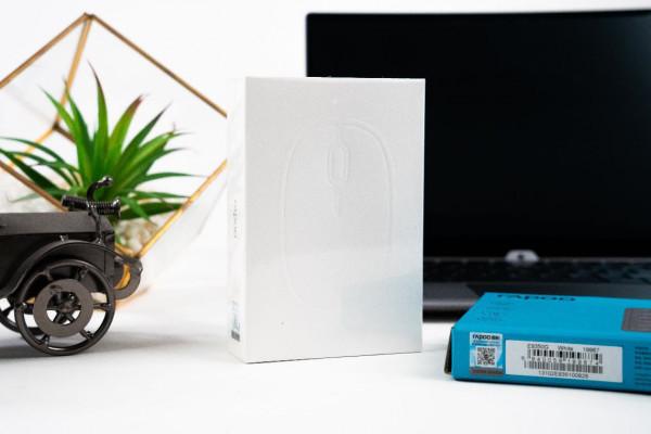 打造專屬的簡潔桌面，雷柏“E9350G鍵盤”“M650 Silent滑鼠”