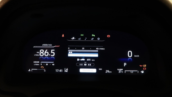 是你，你選哪款！日德之戰 豐田凱美瑞對比大眾帕薩特