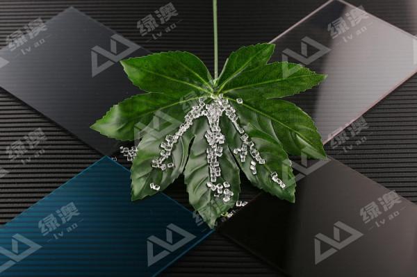 PC耐力板折彎加工！熱彎、冷彎、質量，缺一不可