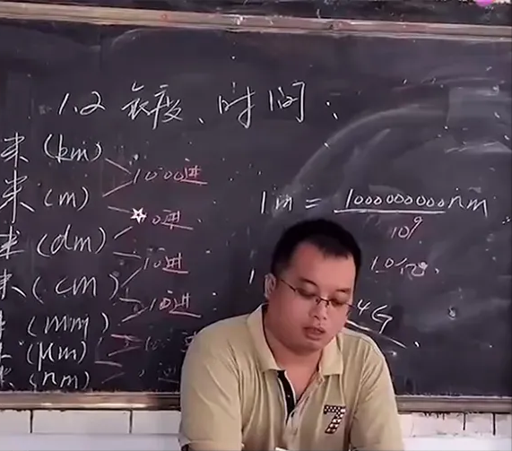 小學生作文火了，細節笑哭網友：我為什麼勸你讓孩子多讀古詩詞？