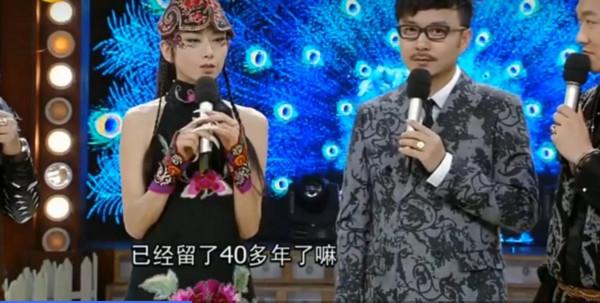 “孔雀公主”楊麗萍:63歲無兒無女,30年不吃米飯,指甲已留40年 “孔雀公主”楊麗萍:63歲無兒無女,30年不吃米飯,指甲已留40年