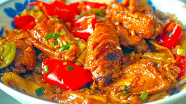 12道家常菜的做法，6熱菜，4冷盤，2湯，簡單易學，適合上班族