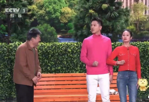 春晚大盤點：鄧超上頭了，趙麗穎有點慌，沈騰出場自帶笑點